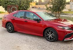 تۆیۆتا کامری